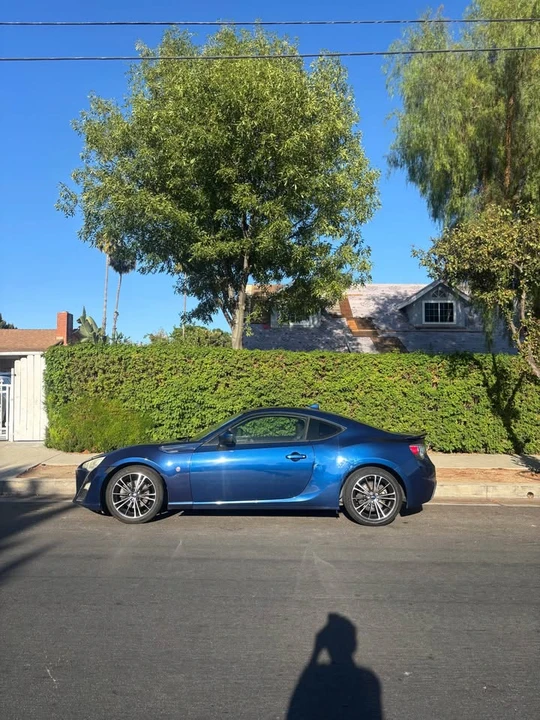 2015 Scion FR-S - Image 4 of 16