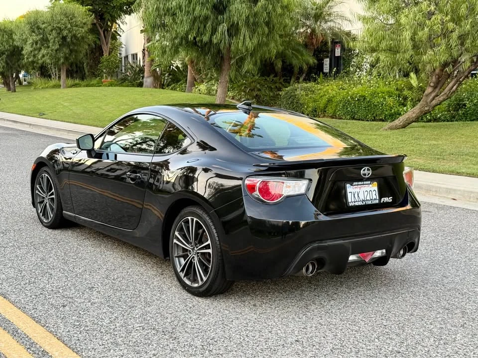 2015 Scion FR-S - Image 5 of 18