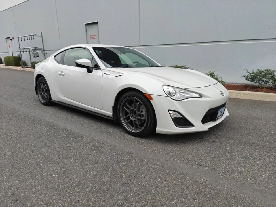2015 Scion FR-S - Image 4 of 20