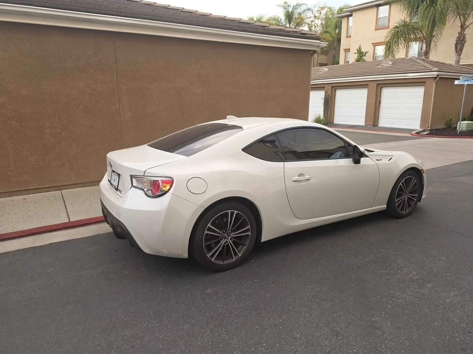 2015 Scion FR-S - Image 2 of 7