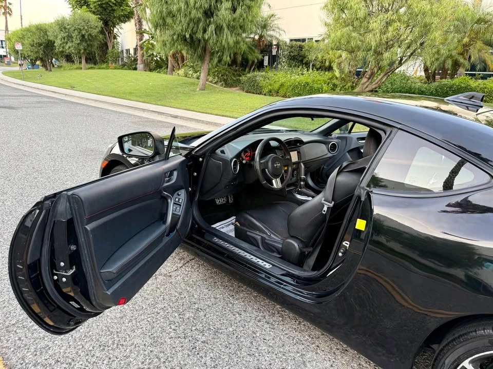 2015 Scion FR-S - Image 14 of 18