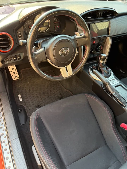 2015 Scion FR-S - Image 6 of 11