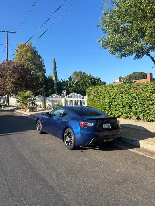2015 Scion FR-S - Image 5 of 16