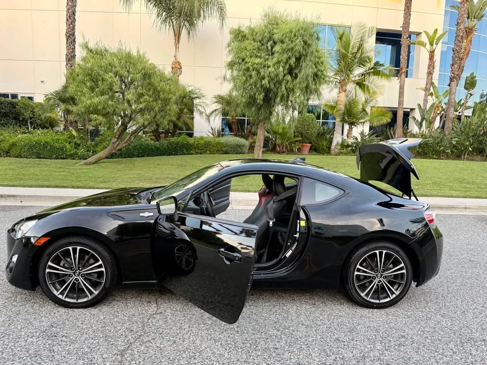 2015 Scion FR-S - Image 17 of 18