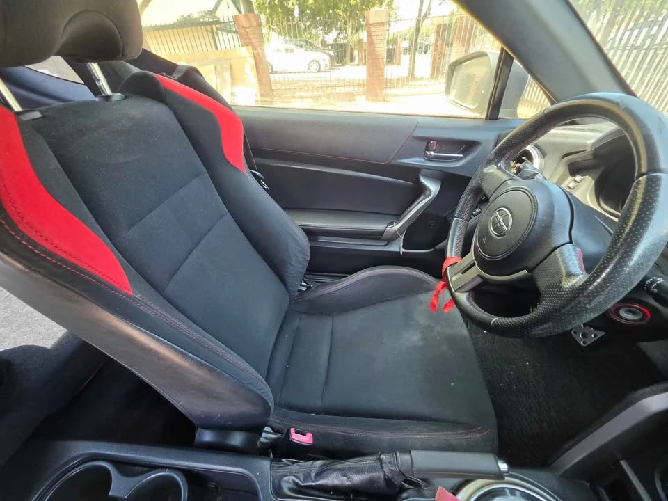 2015 Scion FR-S - Image 7 of 16