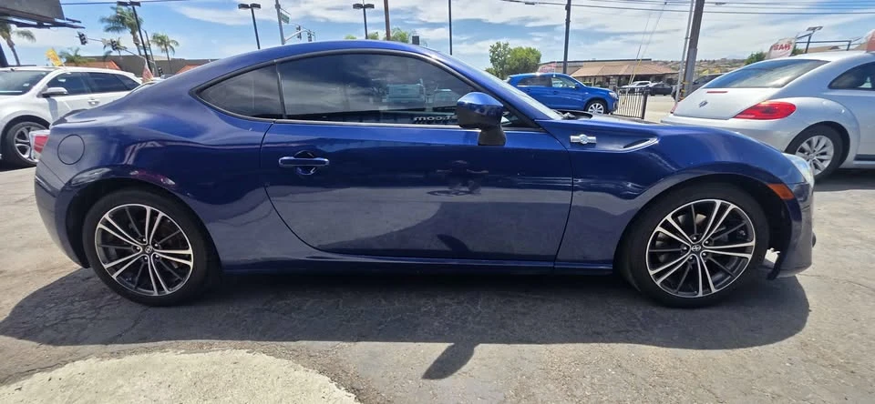 2015 Scion FR-S - Image 5 of 16