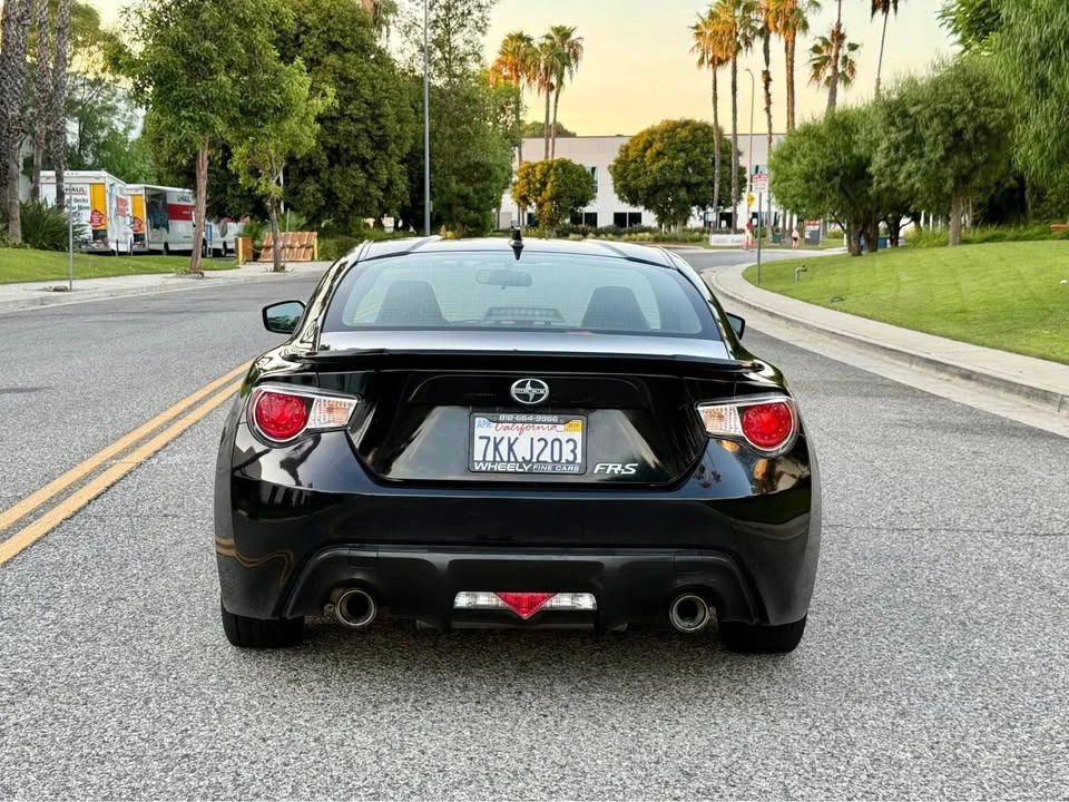 2015 Scion FR-S - Image 4 of 18