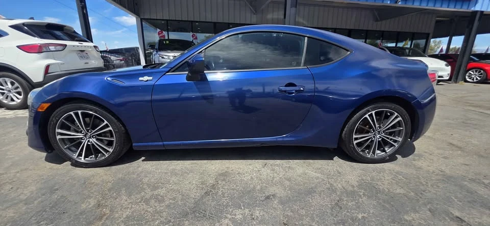 2015 Scion FR-S - Image 4 of 16