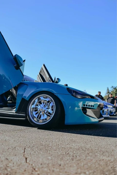 2015 Scion FR-S - Image 2 of 12