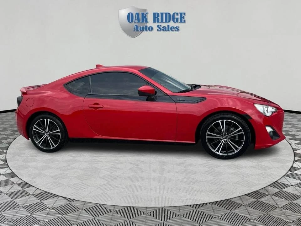 2015 Scion FR-S - Image 4 of 17