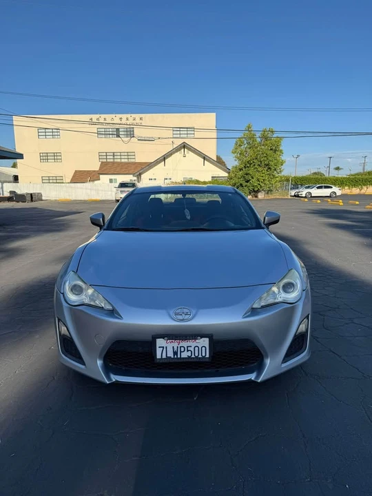 2015 Scion FR-S - Image 16 of 20
