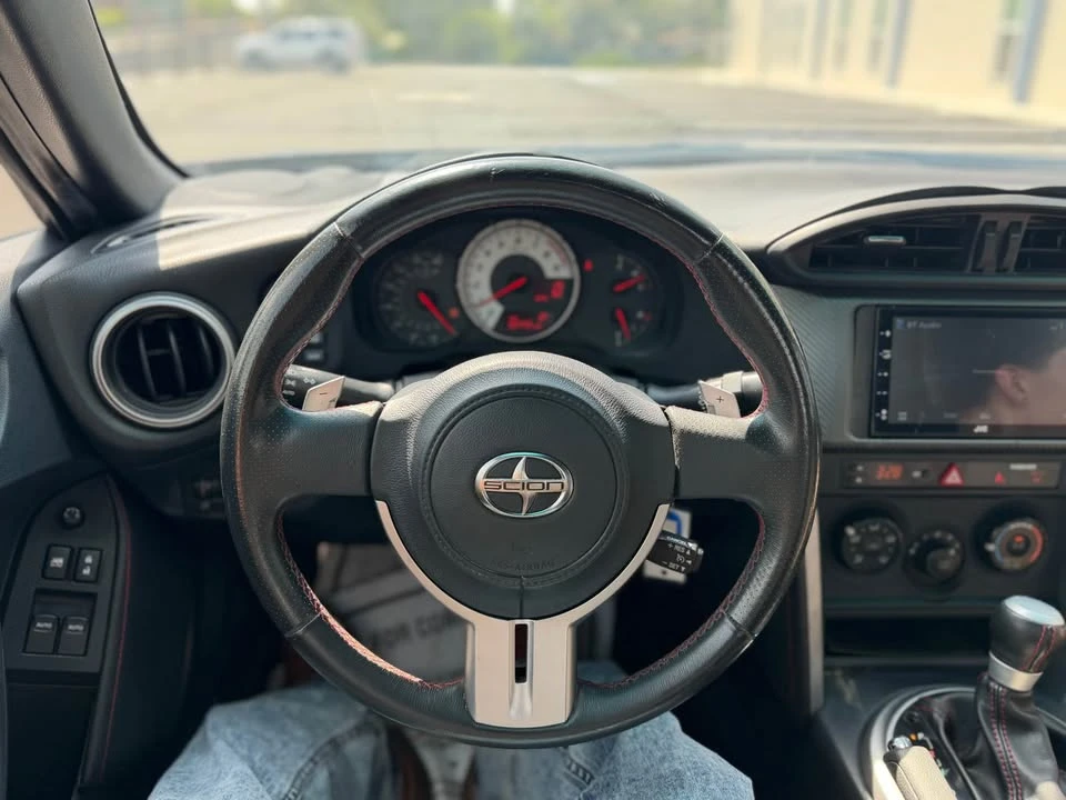 2015 Scion FR-S - Image 19 of 20