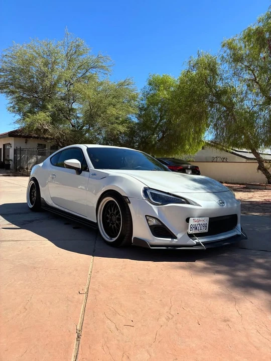 2015 Scion FR-S - Image 3 of 8