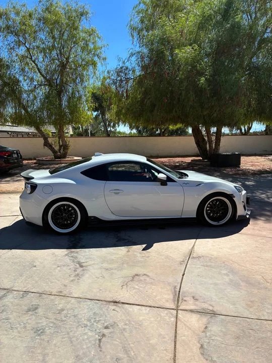 2015 Scion FR-S - Image 4 of 8