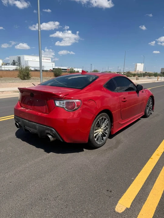 2015 Scion FR-S - Image 3 of 9