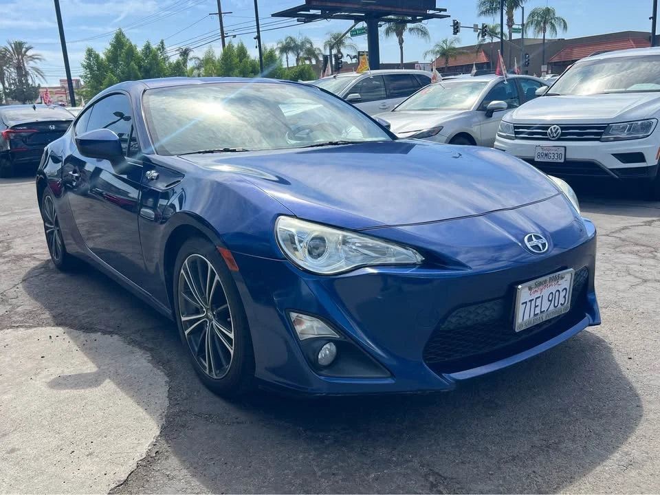2015 Scion FR-S - Image 3 of 11