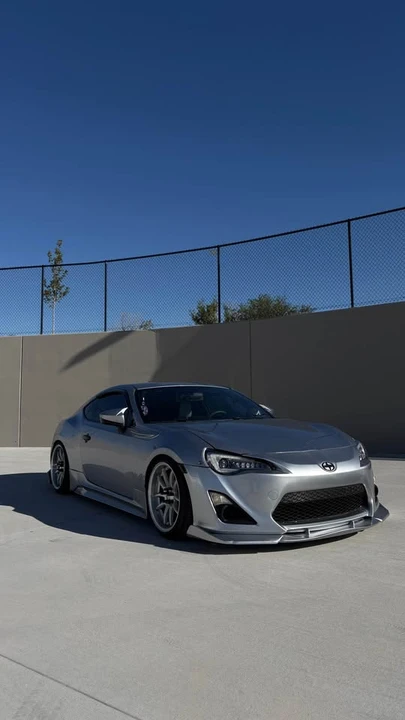 2015 Scion FR-S - Image 6 of 17