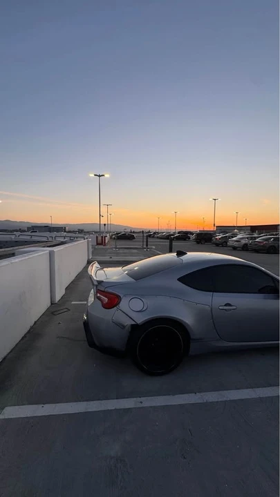 2015 Scion FR-S - Image 7 of 17