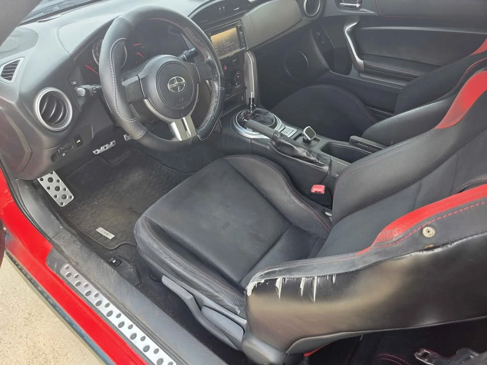 2015 Scion FR-S - Image 5 of 7