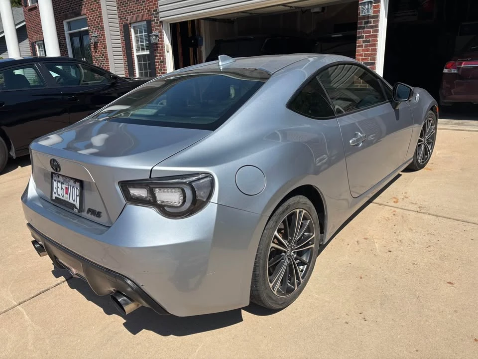 2015 Scion FR-S - Image 3 of 15