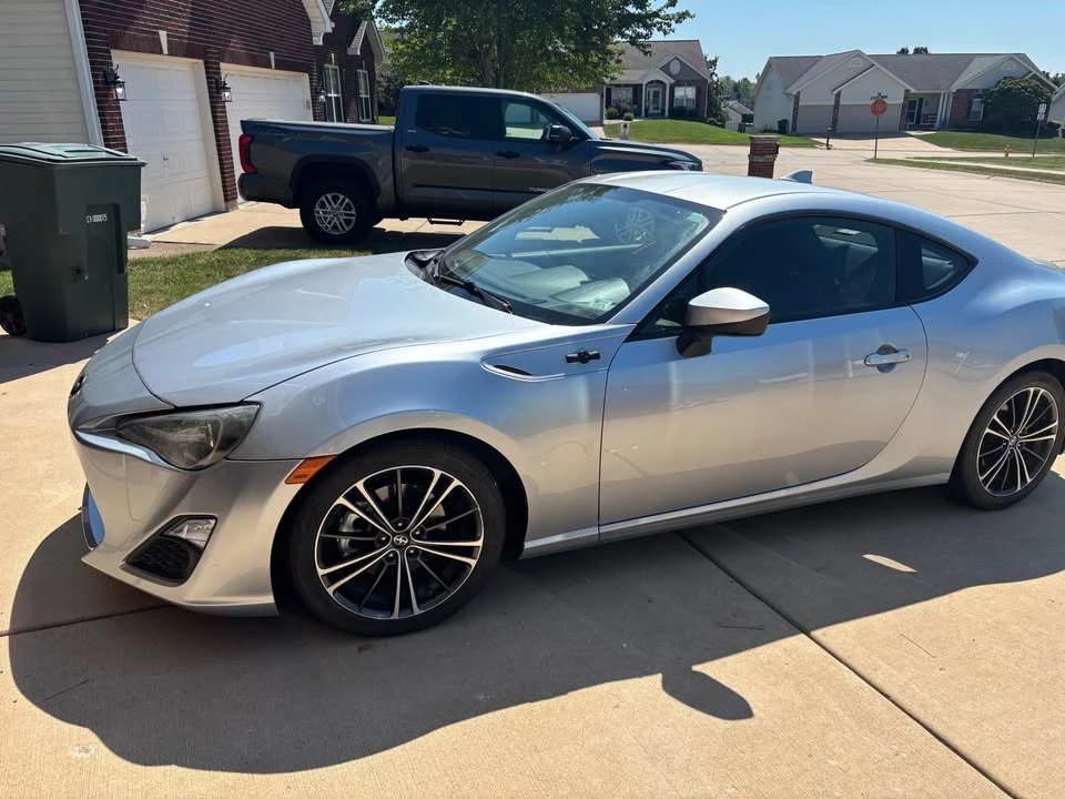 2015 Scion FR-S - Image 6 of 15