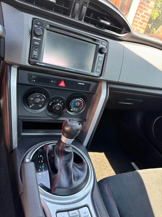 2015 Scion FR-S - Image 11 of 15