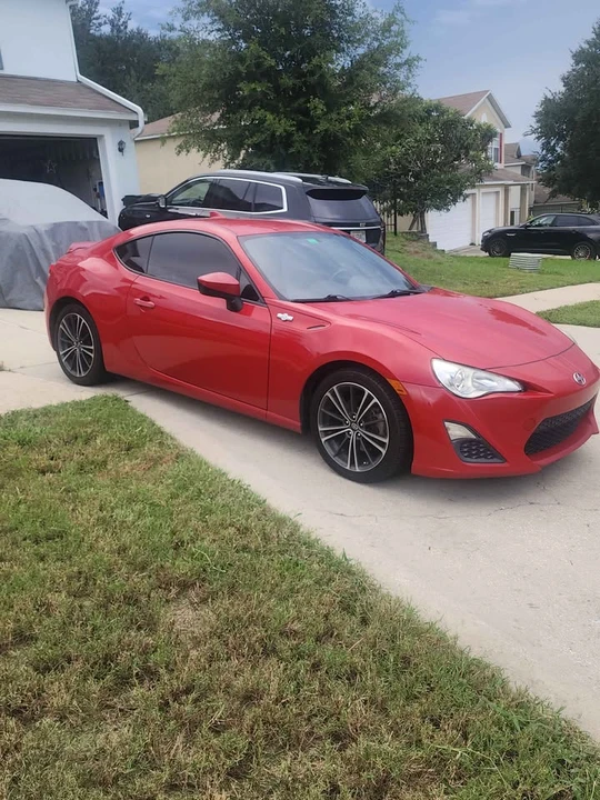 2015 Scion FR-S - Image 2 of 3