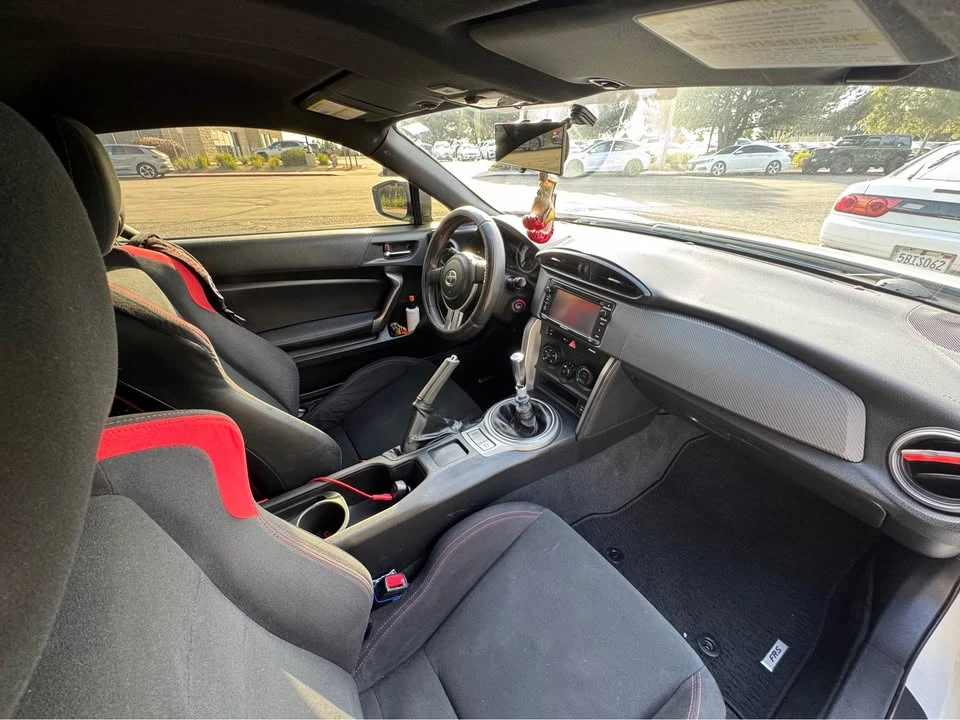 2015 Scion FR-S - Image 13 of 19