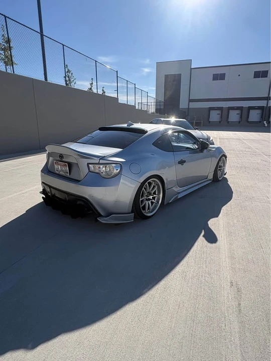 2015 Scion FR-S - Image 7 of 17