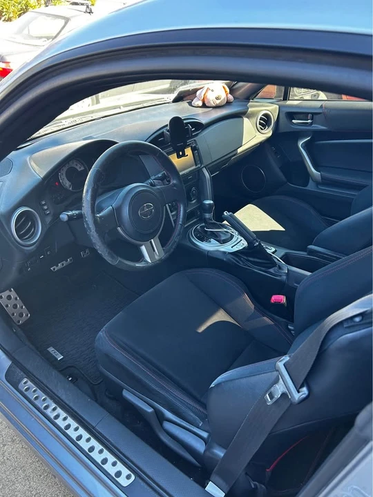 2015 Scion FR-S - Image 4 of 10