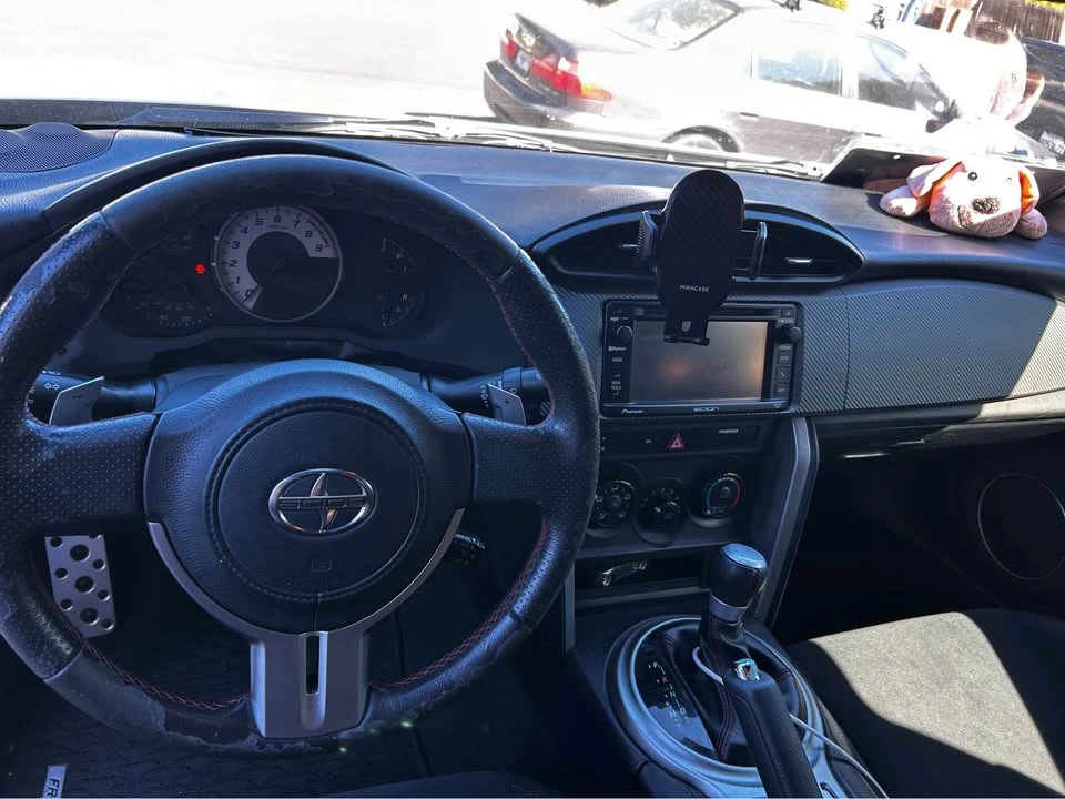 2015 Scion FR-S - Image 5 of 10