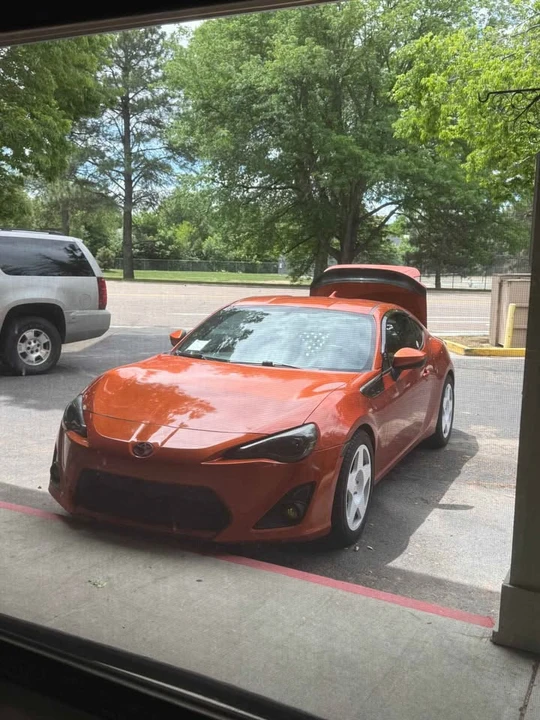 2015 Scion FR-S - Image 2 of 3