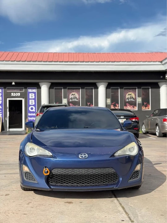 2015 Scion FR-S - Image 2 of 7