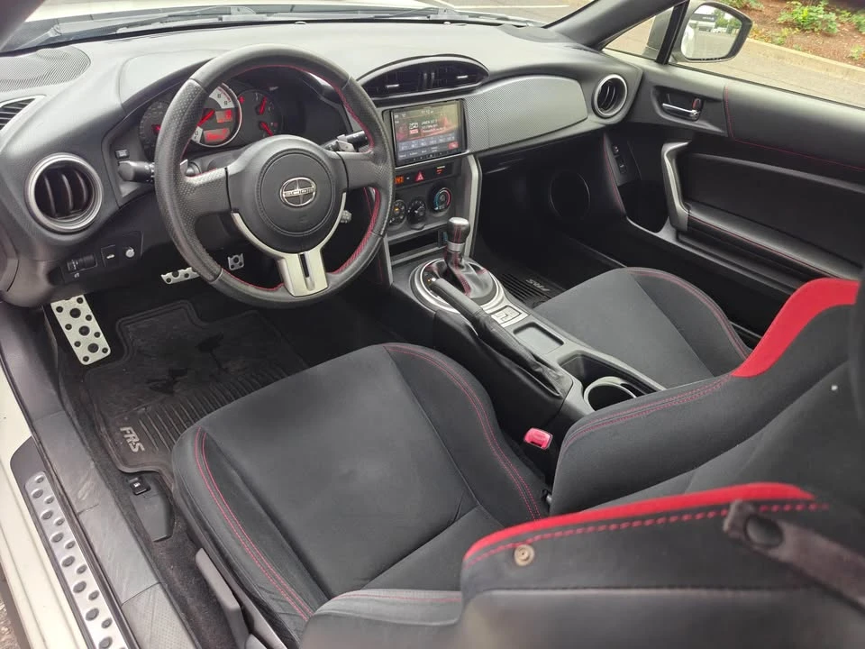 2015 Scion FR-S - Image 10 of 20