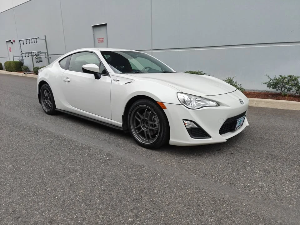 2015 Scion FR-S - Image 3 of 20