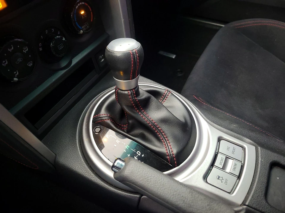 2015 Scion FR-S - Image 17 of 24