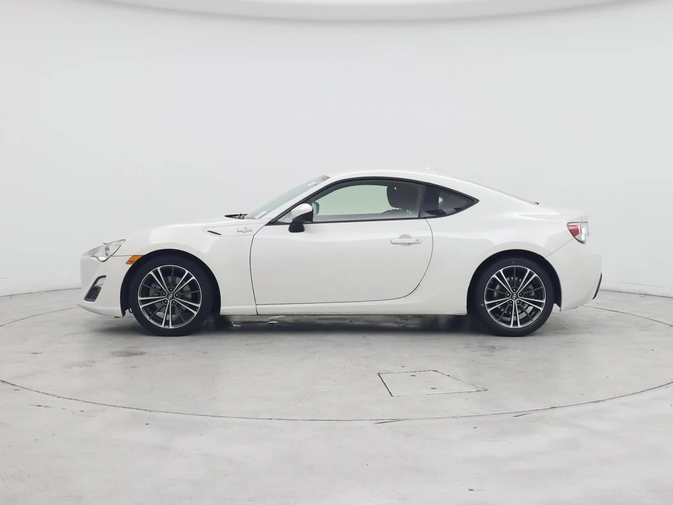 2015 Scion FR-S - Image 4 of 23