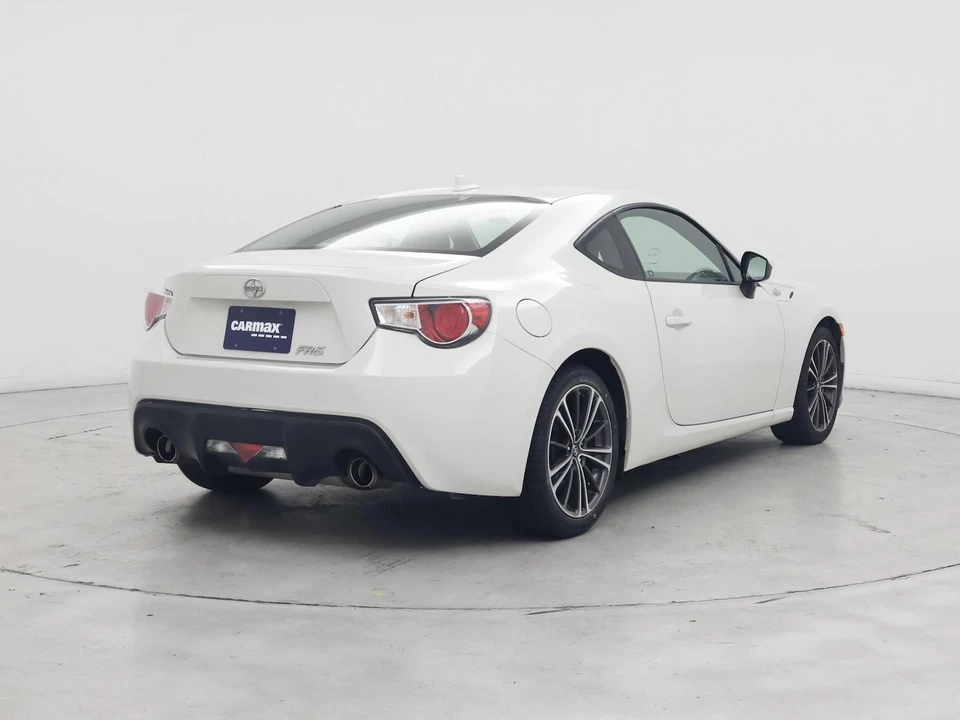 2015 Scion FR-S - Image 9 of 23