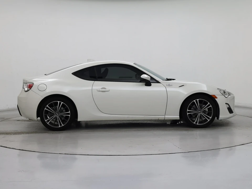2015 Scion FR-S - Image 8 of 22