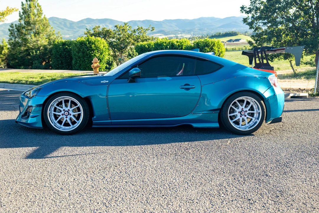 2015 Scion FR-S - Image 9 of 31
