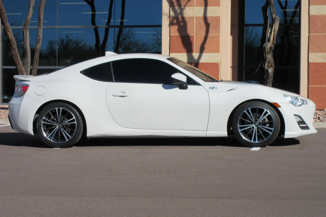 2015 Scion FR-S - Image 3 of 20