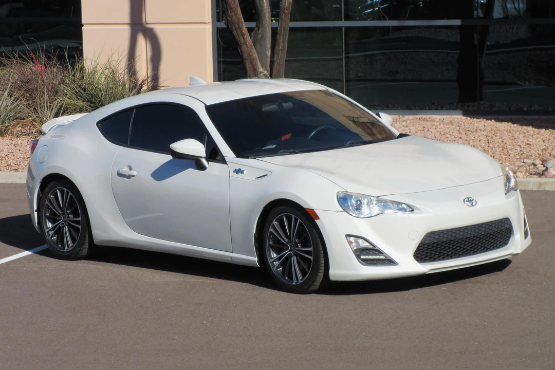 2015 Scion FR-S - Image 8 of 20