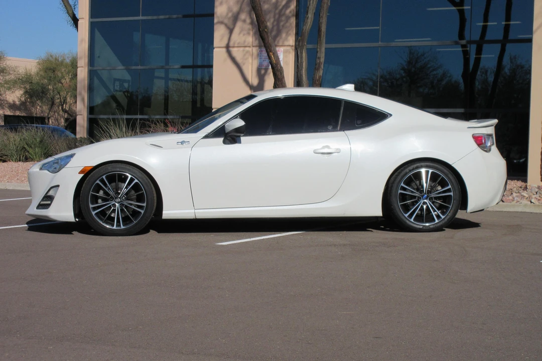 2015 Scion FR-S - Image 6 of 20