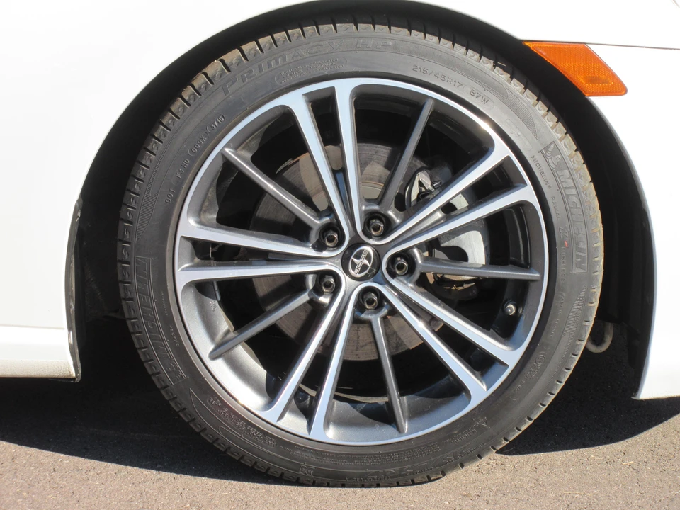 2015 Scion FR-S - Image 18 of 20