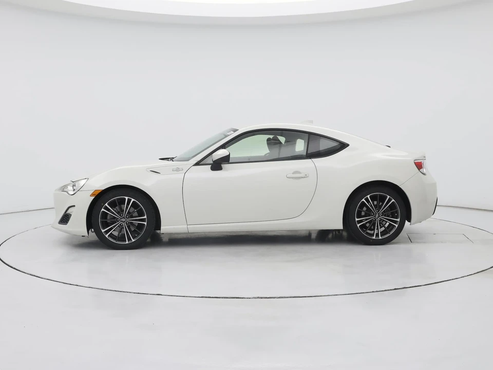 2015 Scion FR-S - Image 4 of 24