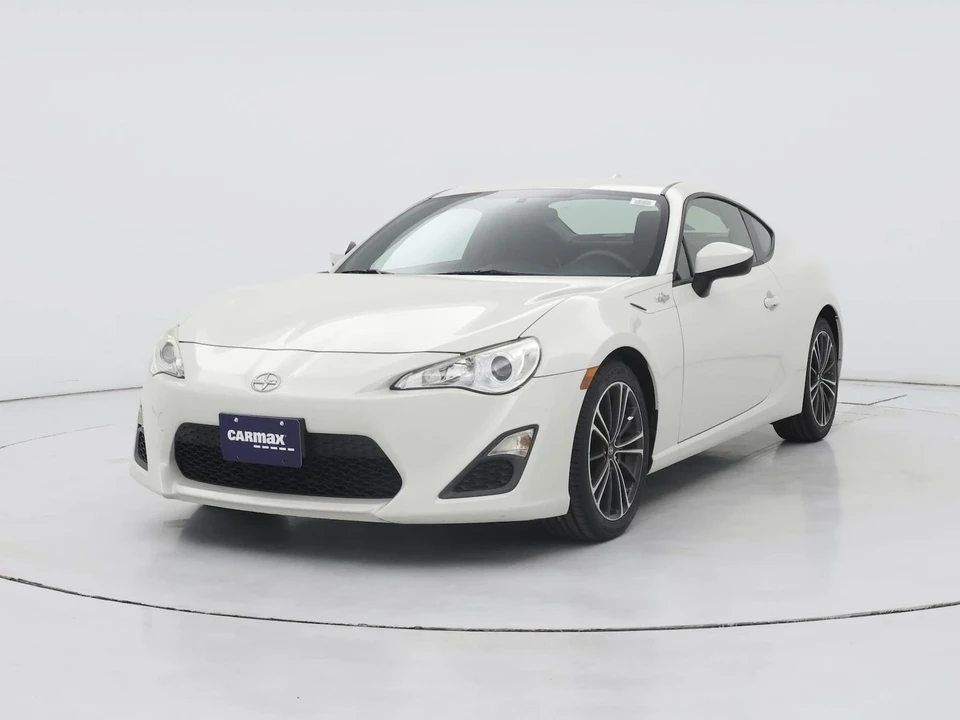 2015 Scion FR-S - Image 5 of 24