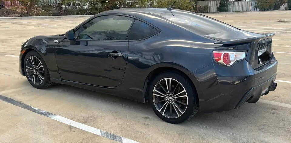 2015 Scion FR-S - Image 3 of 16