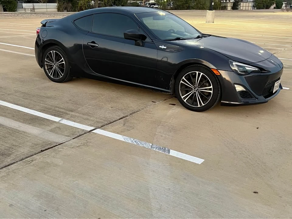 2015 Scion FR-S - Image 15 of 16