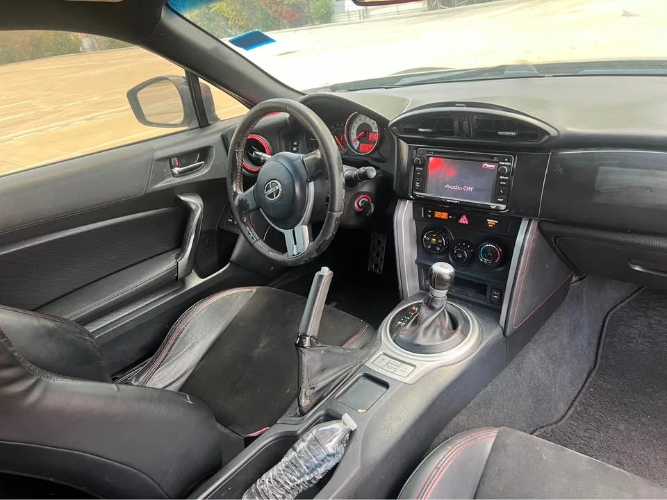 2015 Scion FR-S - Image 6 of 16