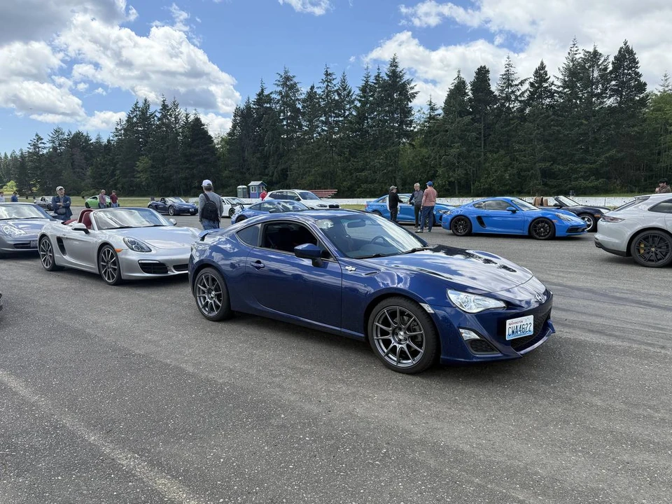 2015 Scion FR-S - Image 18 of 19